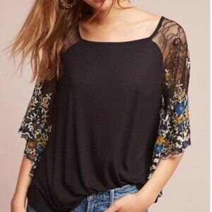 Anthro Akemi & Kin Calista Embroidered Bat Wing Lace Sleeve Top XS